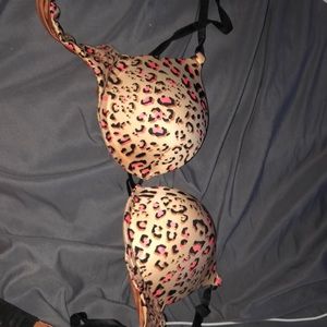 Victoria’s secret bra